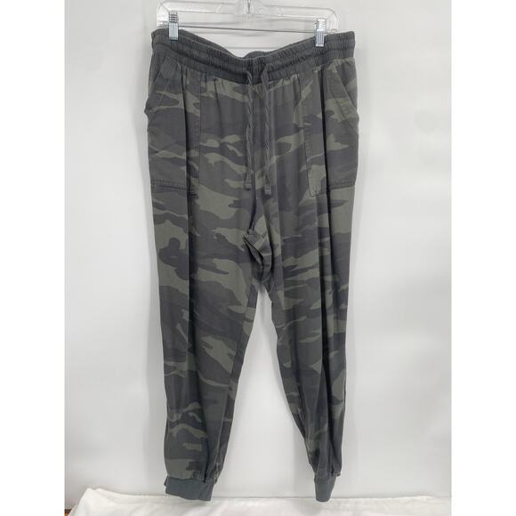 Splendid Green Camo Joggers Cozy Pants Elastic Waist Pockets XL - Picture 1 of 9